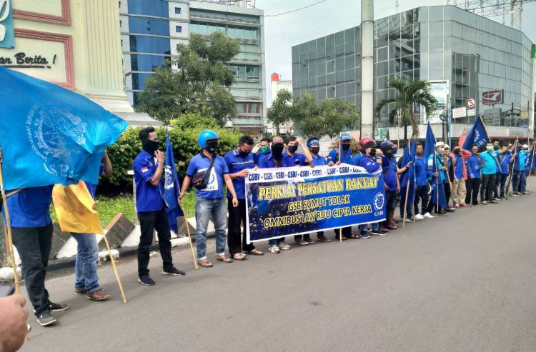 GSBI Demo Tolak Omnibus Law, Negara Tak Serius Urus Buruh