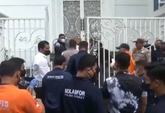 Polda Sumut 6 Jam Geledah Rumah Bos Judi ABK di Cemara Asri