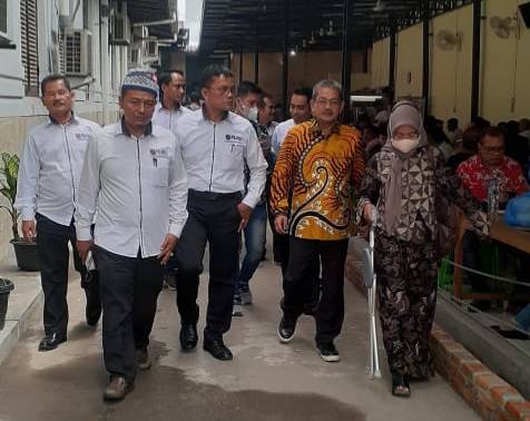 Anggota KY Hadiri Sidang Gugatan Pos Ambai Kafe di PN Medan: Hakim Perintahkan Mediasi