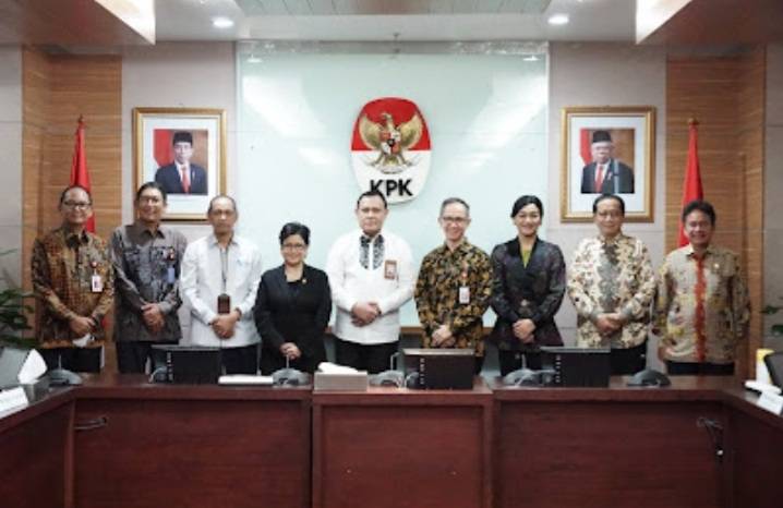 KPK - OJK Perkuat Pemberantasan Korupsi Sektor Industri Jasa Keuangan