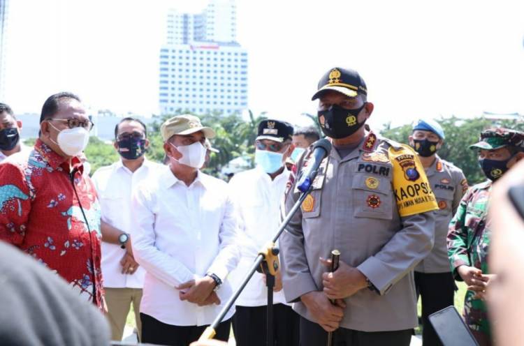 Polda Sumut Bagi 2 Juta 51 Ribu Masker ke Masyarakat