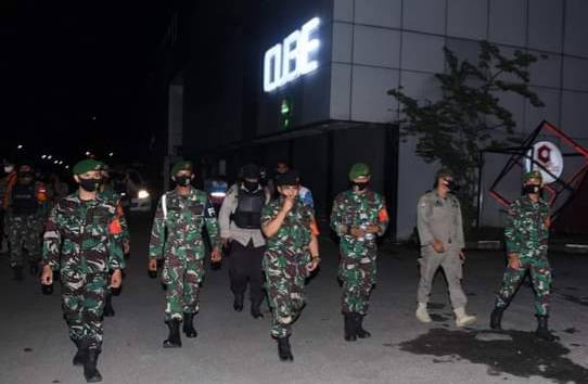 Puluhan Kafe dan Lokasi Hiburan Malam di Medan Terkena Razia Masker