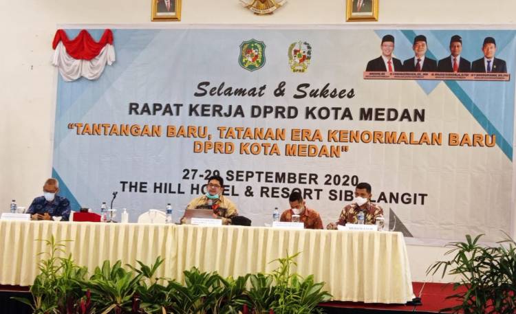 Raker DPRD Medan di The Hill Hotel Resort Sibolangit Buat Malu