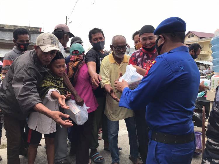 Jumat Barokah Bersama Nelayan Pusong