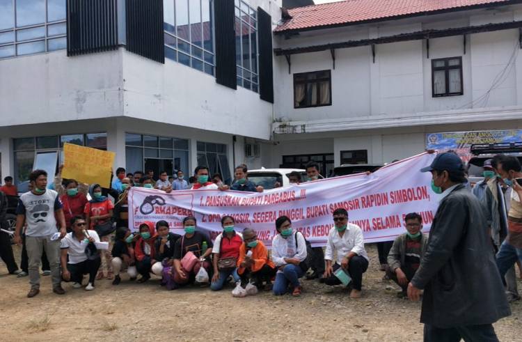 Demo DPRD Samosir, Formapera Desak Pembentukan Pansus Pemakzulan Bupati Rapidin