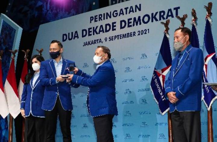 Demokrat: Moeldoko Buat Malu Jokowi