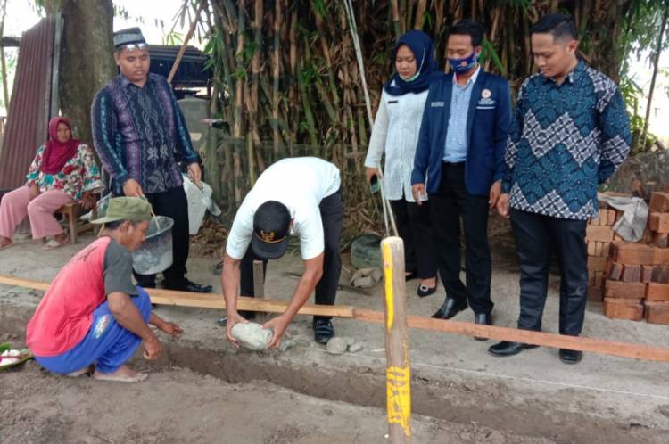 Pembangunan MDTA Ade Irma Nurul Ikhwan Mohon Bantuan Dermawam