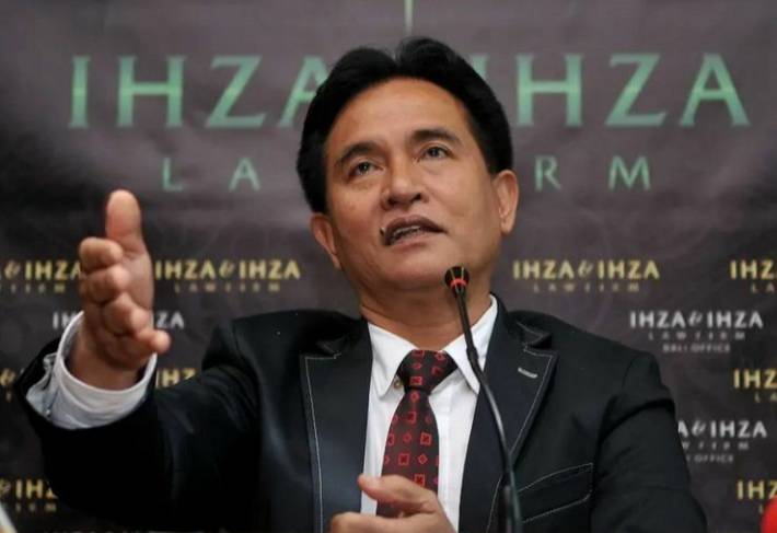Skandal Demokrat: Yusril 'Gadai Integritas' Bela Moeldoko dan Istana