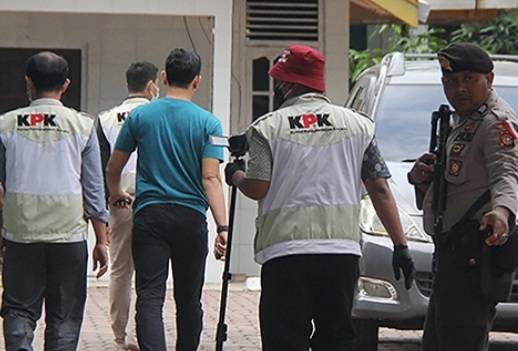 KPK Geledah Sejumlah Tempat Perkara Dugaan Korupsi SMKN 7 Tangerang Selatan