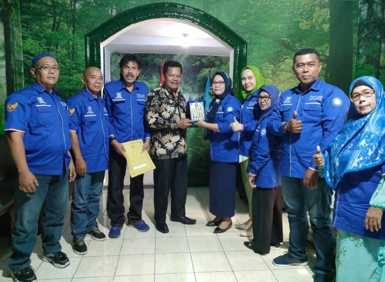 Camat Sunggal Terima Pengurus PAC PAN Bahas Pembangunan