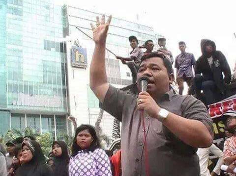 Forum Rakyat dan Aktivis Sumut Demo Kenaikan BBM di Gedung Dewan