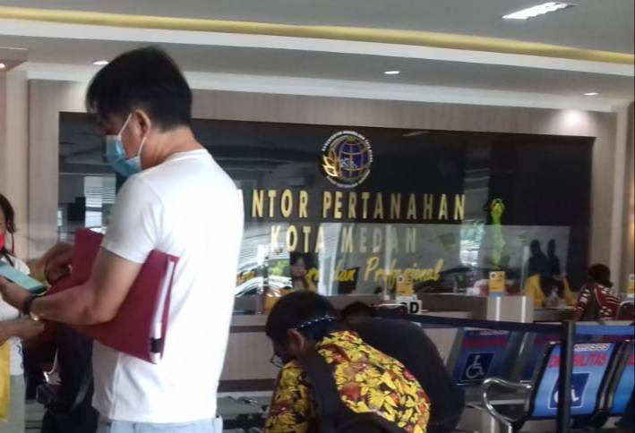 Pengacara Rita Pertanyakan Jalan Sebelah STTC Belawan ke BPN Medan