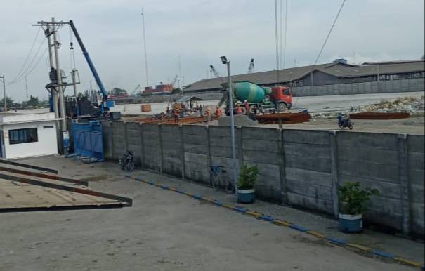 Anggota DPRD Medan Diduga Terlibat Pembangunan Tembok Ilegal Sebalah STTC Belawan