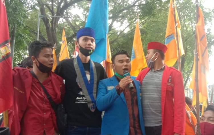 Pernyataan Airlangga Hartarto Buat Tersinggung Mahasiswa