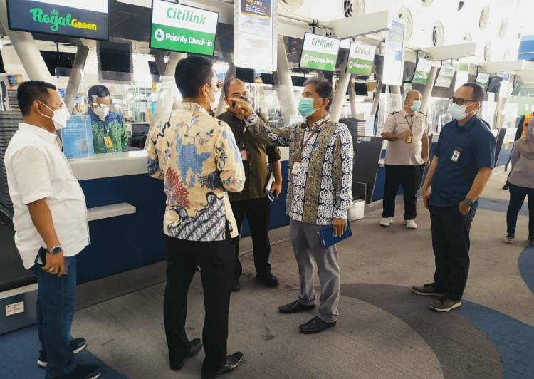 Tak Adil: Kru Pesawat Hanya Rapid Tes Antigen Rp 100 Ribu, Penumpang Harus PCR