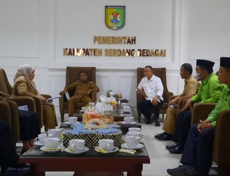 Bupati Serdang Bedagi Support Malam Puncak HUT ke 92 Al Washliyah di Sergai