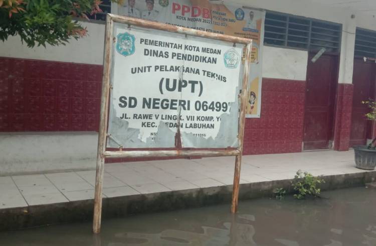 Murid SD di Tangkahan Medan Labuhan Sering Diliburkan Akibat Banjir