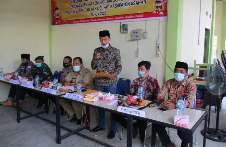 Pilkada Asahan: Panwascam Meranti Laksanakan Pelantikan & Pembekalan