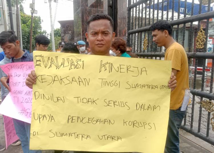 Proyek Jalan Tiga Runggu - Tanjung Dolok di Kawasan Danau Toba Disoal ke Kajatisu