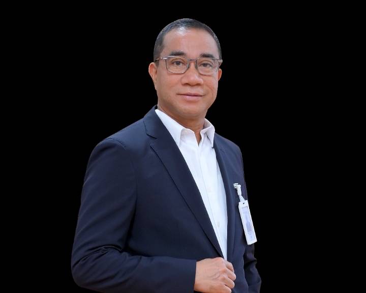 Terima Penghargaan Majalah Infobank, Dirut Bank Sumut 1 dari 100 Ceo Terbaik