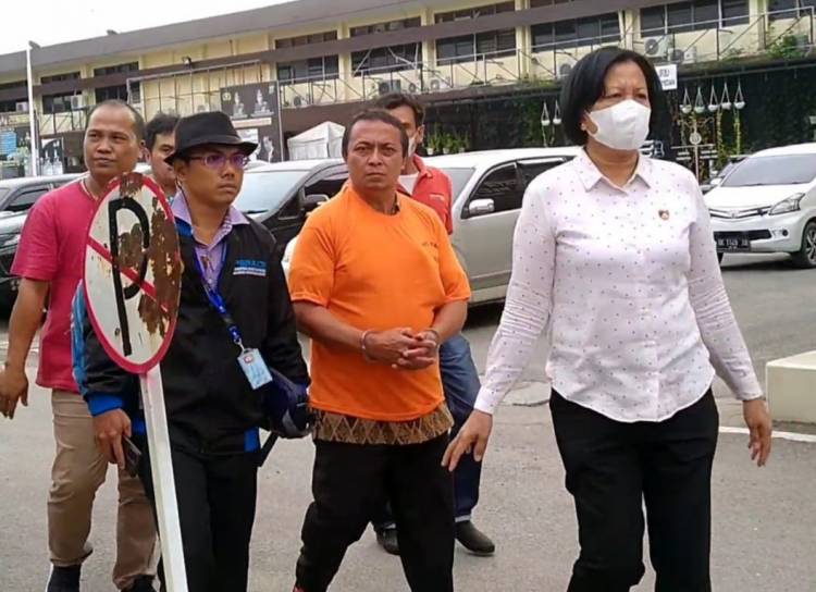 Polisi Tangkap Guru Cabul 14 Murid di Medan