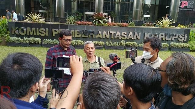 IAW dan Formapera Laporkan Sejumlah Pesohor dan Pejabat ke KPK