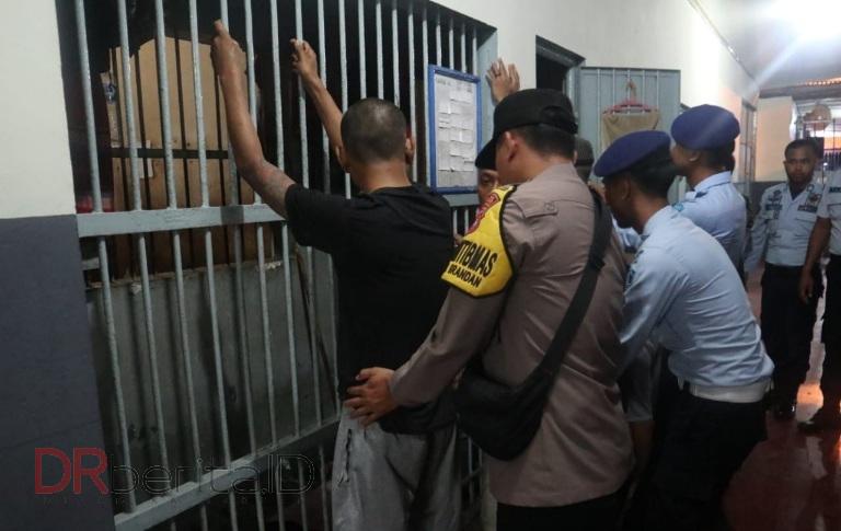 Tim Gabungan Temukan Senjata Tajam di Rutan Kelas IIB Pangkalan Berandan