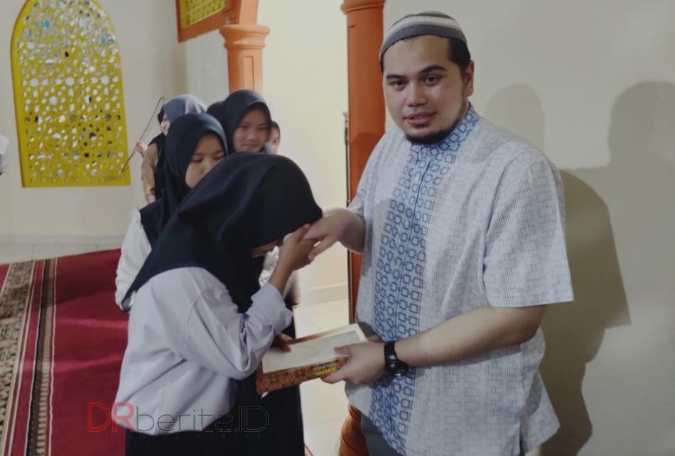 RSU Sufina Aziz Gelar Buka Bersama 30 Anak Yatim Panti Asuhan
