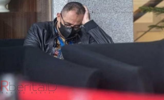 KPK Tahan Pejabat Pajak Rafael Alun Trisambodo