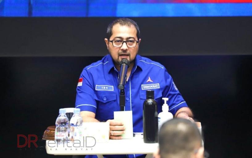 Demokrat Bantah Pertemuan Malam Hari Dengan Jokowi