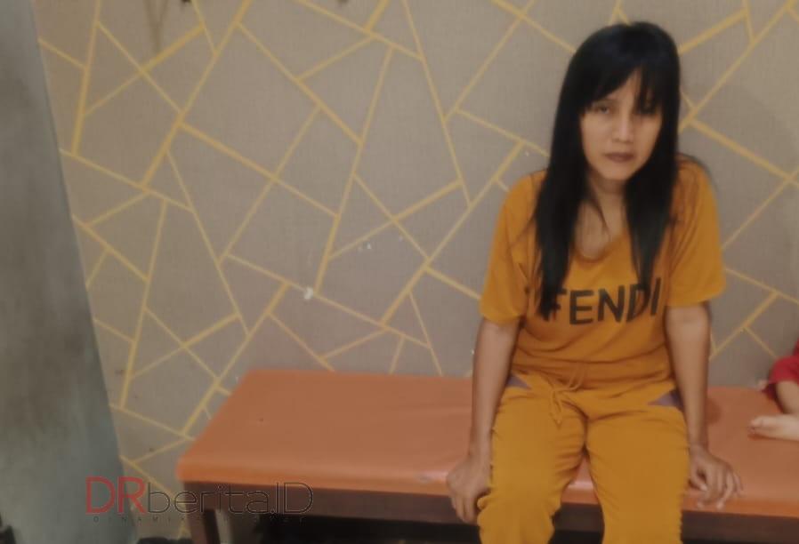 Sarinah Huri Ditangkap, Suami Pelaku Pembacokan Jadi Buronan Polres Labuhanbatu