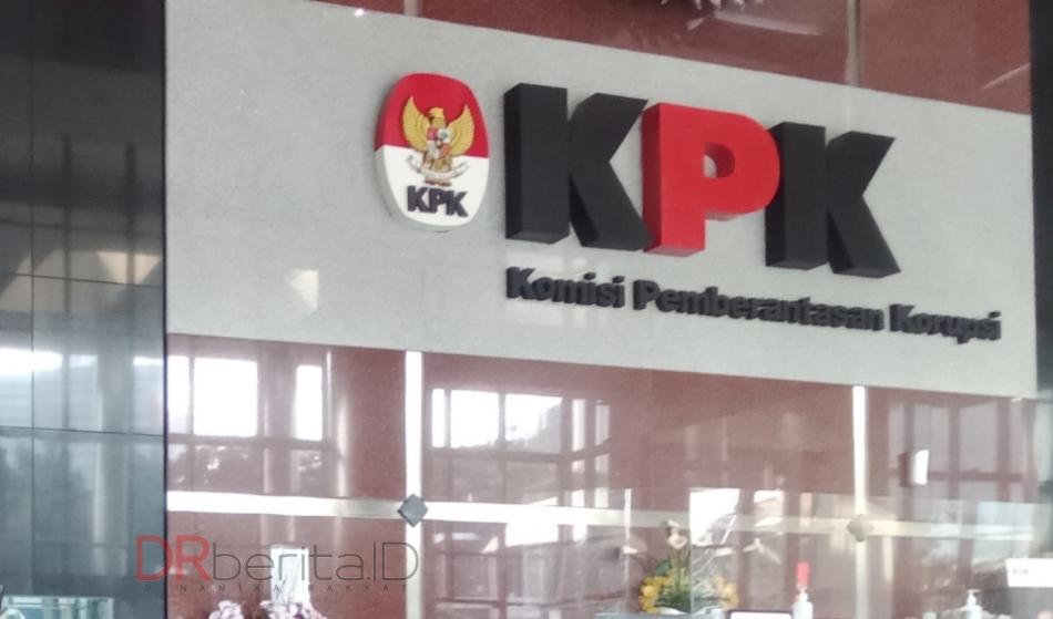 KPK Tetapkan Tersangka Korupsi Kuota Rokok di Pelabuhan Tanjung Pinang