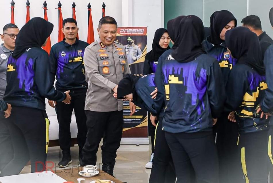 Irjen Agung Sambut Tim Voli Putri Polda Sumut Masuk 16 Besar