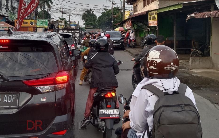 Medan Minim Lampu Merah