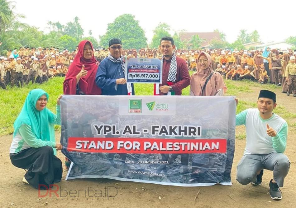 YP Al Fakhri Islamic School Bantu Palestina Donasi Rp17 Juta ke DDW