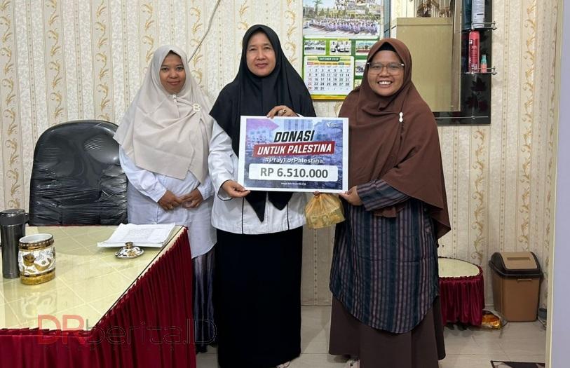 MIN 3 Medan Serahkan Donasi Untuk Korban Palestina