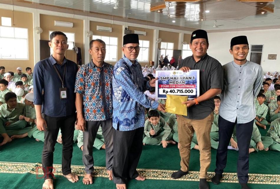 SMP Harapan 1 Medan Salurkan Donasi Rp40 Juta Untuk Palestina ke DDW