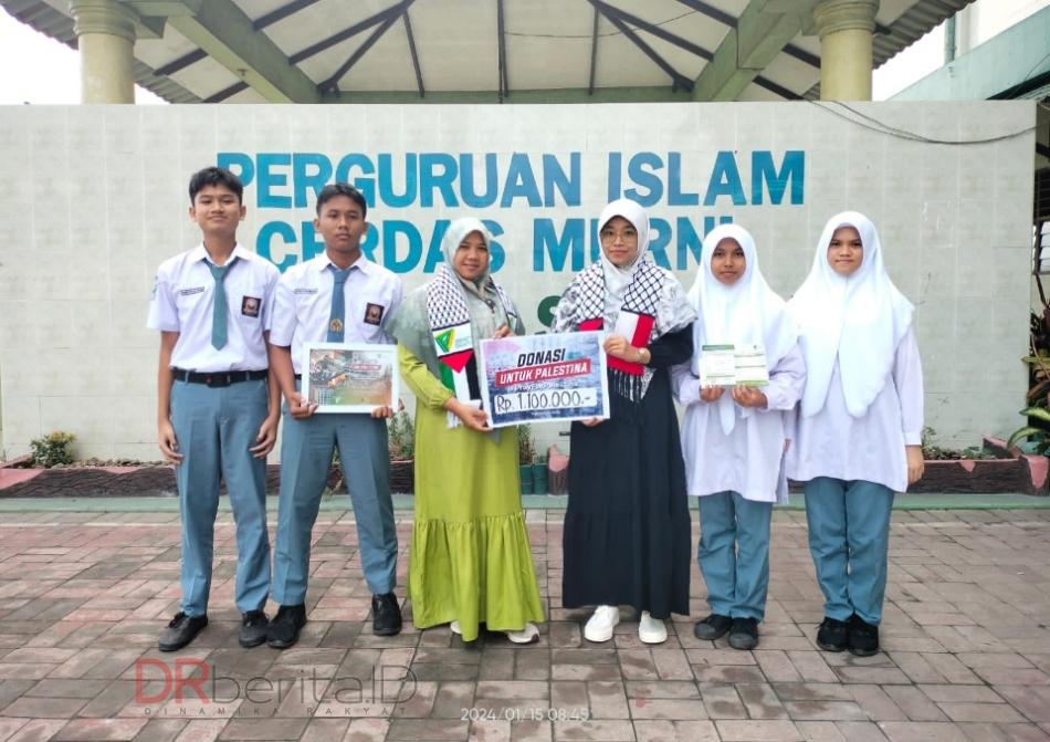 SMA Cerdas Murni Salurkan Donasi Palestina Melalui DDW