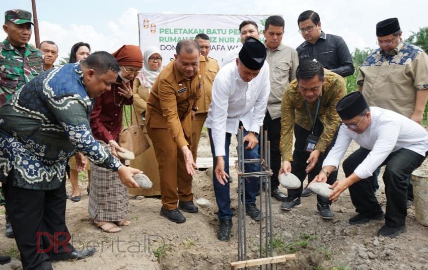 DDW Letakan Batu Pertama Rumah Tahfidz dan Tempe Higienis di Bulu Cina