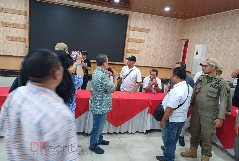 Pemilihan Koordinator Wartawan Pemko Medan Ricuh dan Ditolak