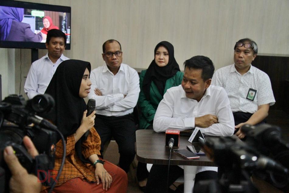 Calon Mahasiswi USU Naffa Bertemu Rektor dan Pastikan Batal Mundur dari Perkuliahan