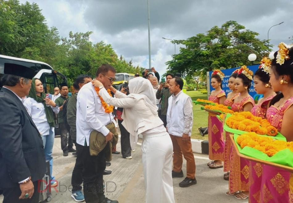 Syaiful Syafri: Rombongan PKB Sumut Disambut Pengalungan Bunga di Muktamar ke 6 Bali 2024