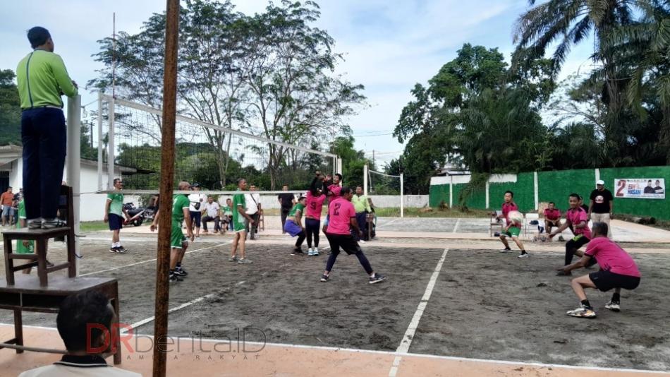 8 Tim Old Crack Ikut Tanding Voli Piala ERHA di YWKA Medan