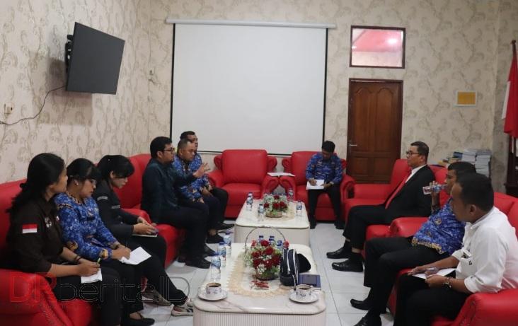 Pj. Bupati Toba Ingatkan Bawaslu Cepat Bertindak Jika Ada Pelanggaran