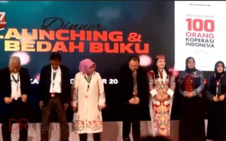 Apa dan Siapa 100 Orang Koperasi Indonesia