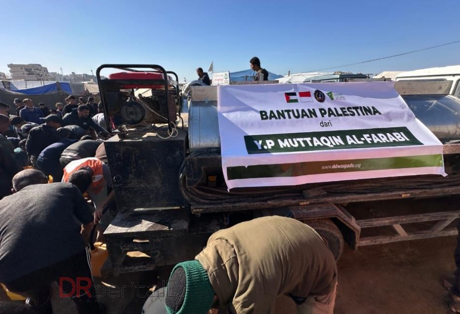Lagi, Muttaqin Al-Farabi Salurkan Bantuan Air Bersih Untuk Pengungsi Palestina di Kamp Al Turaini