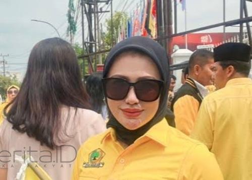 Erni Ariyanti Sitorus, Ketua DPRD Tercantik se Indonesia Dapat Dukungan Aktivis Sumut