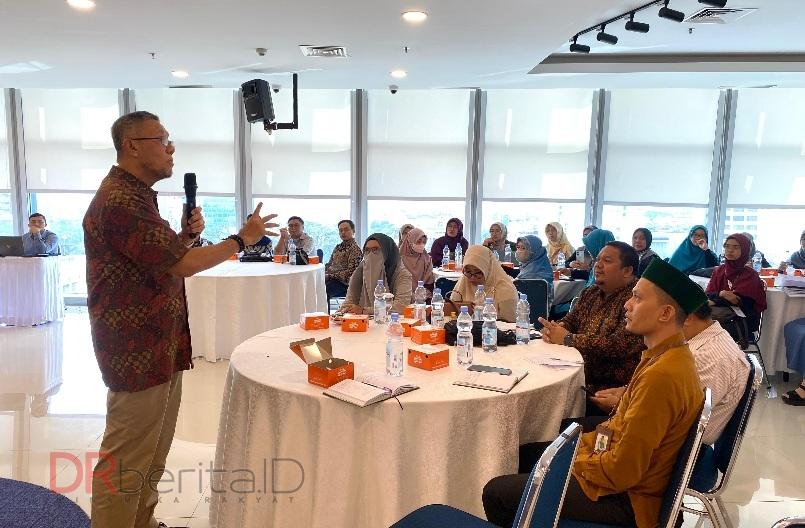 FOZ dan IMZ Gelar Seminar Check Your Leadership Pegiat Zakat di Sumut