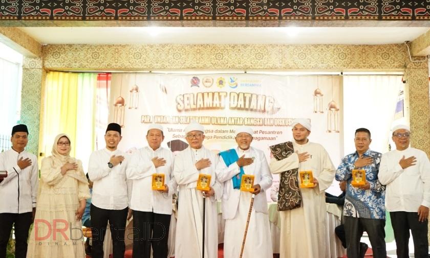Diskusi Ulama Antarbangsa: Perkuat Pesantren sebagai Lembaga Pendidikan dan Keagamaan