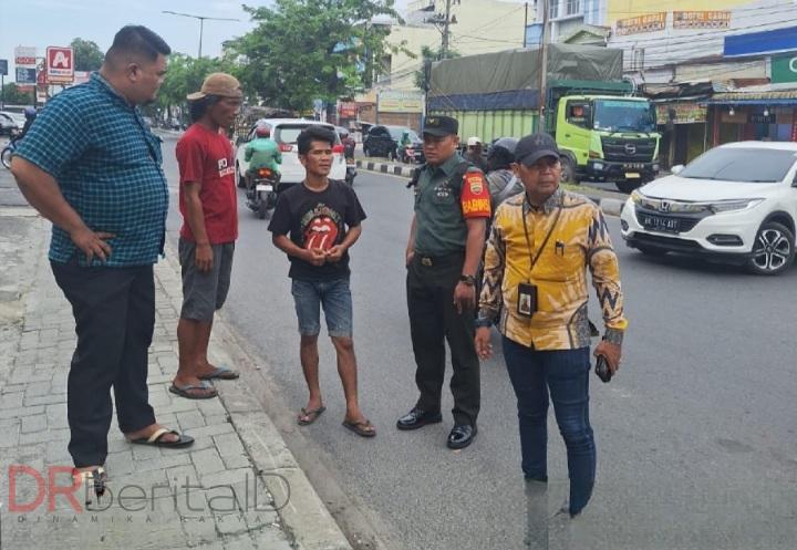 Jalankan Perintah Walikota Medan, 6 Orang Pak Ogah Diantar ke Polsek Medan Tembung